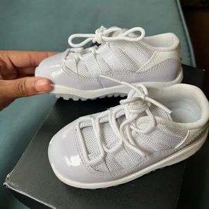 Jordan 11 pure violet toodler